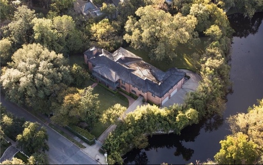 4009 Armstrong