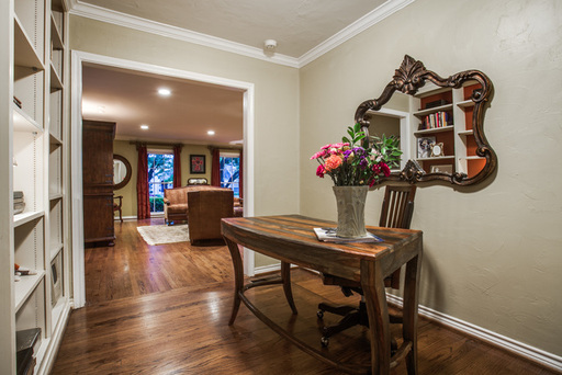4556-belclaire-ave-dallas-tx-1-High-Res-7.jpg